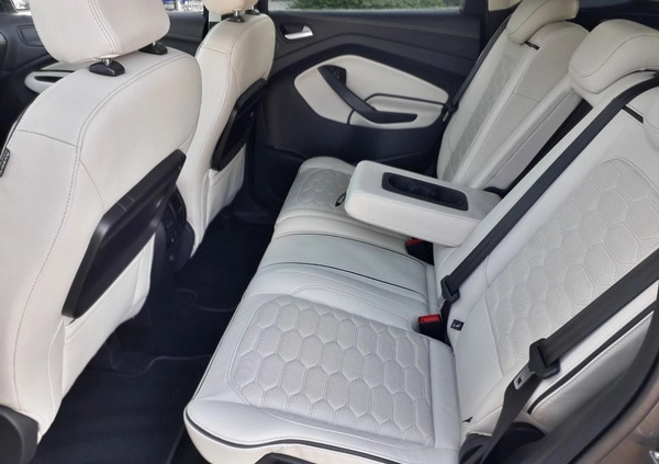 Ford Kuga cena 99900 przebieg: 86946, rok produkcji 2018 z Poznań małe 466